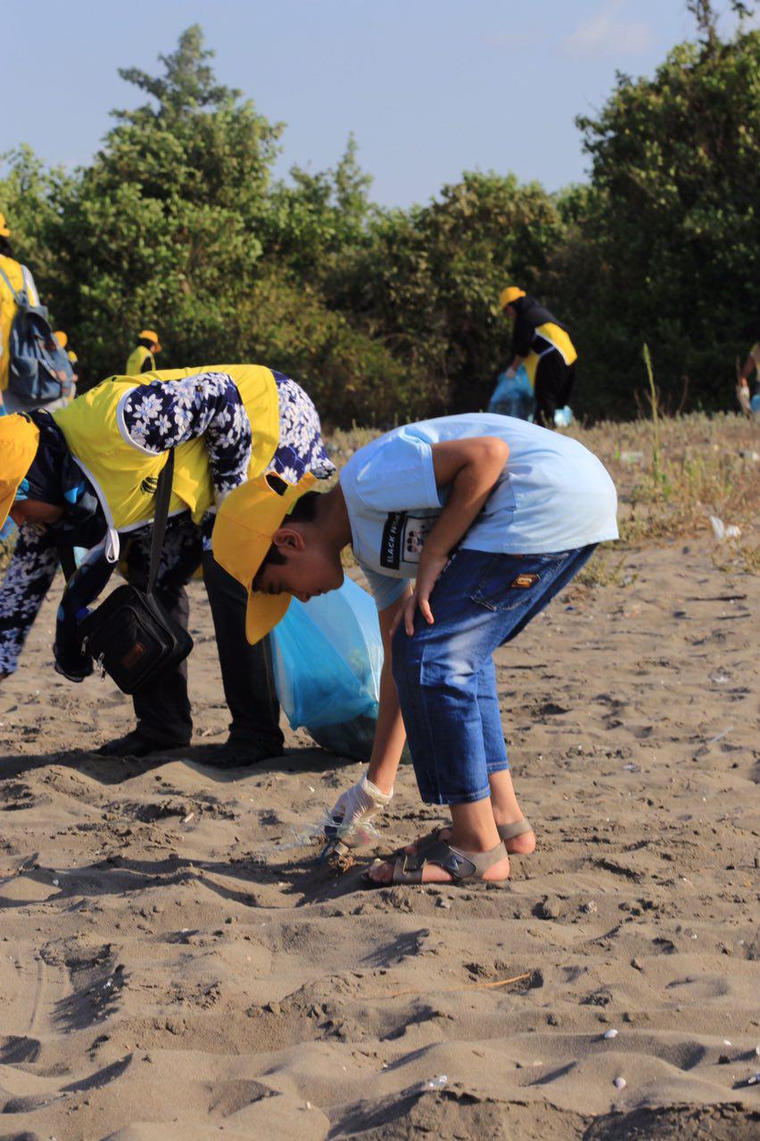 بیست و یکم  مرداد روز جهانی دریای کاسپین گرامی باد +  گزارش تصویری